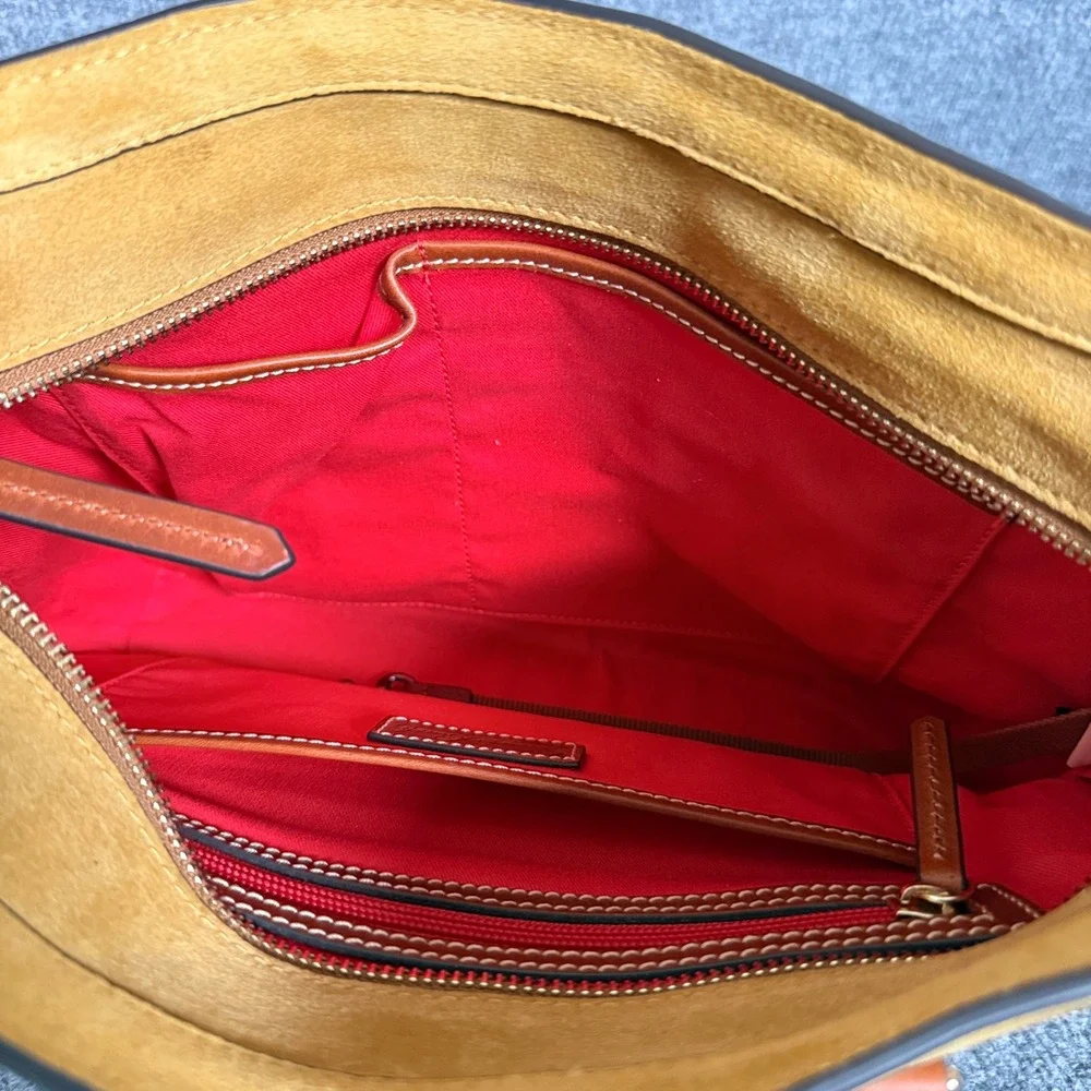 Dooney & Bourke Suede Shopper Shoulder Tote Bag Cream Leather Zipped Pockets